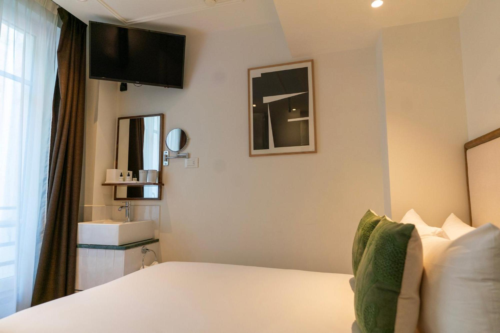 Le Lampika Hotel Париж Екстериор снимка