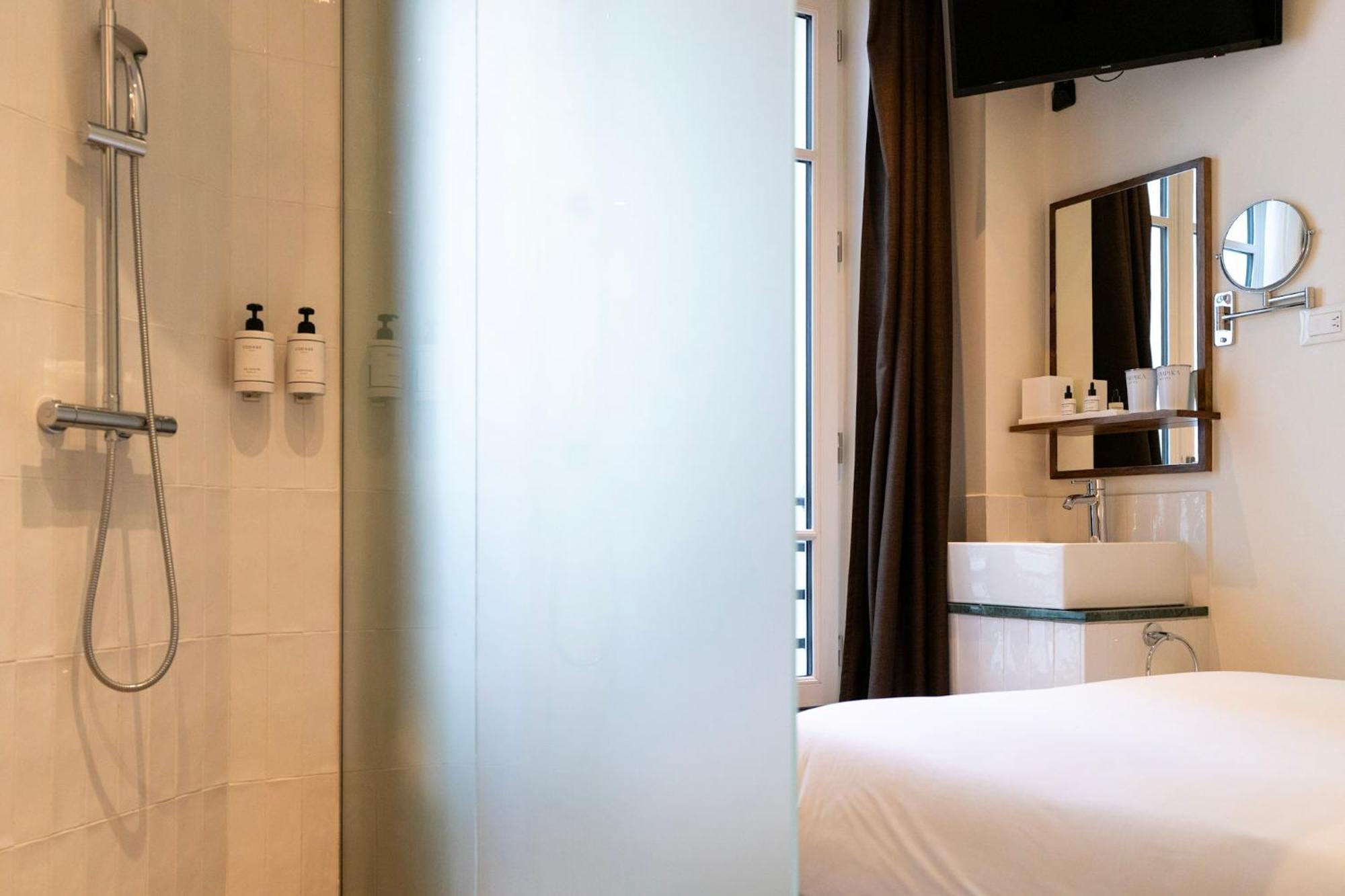 Le Lampika Hotel Париж Екстериор снимка